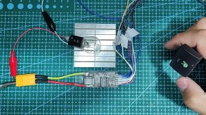 Универсальный контроллер обогрева руля или сиденья.