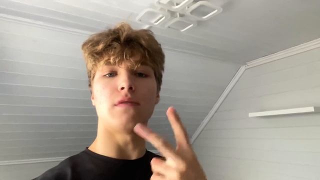 День из Жизни 16 летнего Dropshipper’a смотреть онлайн