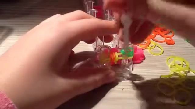 Как сплести браслет круговые узелки смотреть онлайн