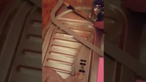 замена смесителя с закипевшей гайкой