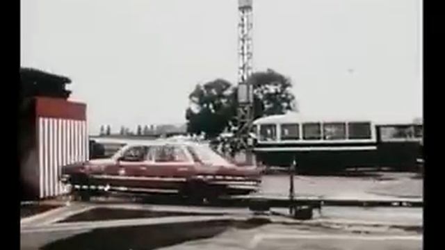 Mercedes-Benz S-Class W116 commercial