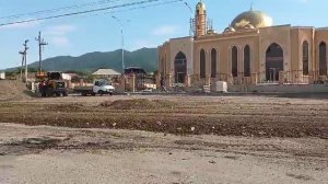 Чеченская Республика, село.Алхазурово. Подготовка к открытию центральной мечети. 17-08-2024