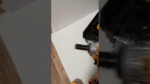 Обзор гайковёрты DeWalt dsd3799, бесщеточный.