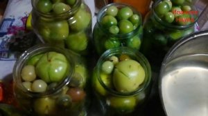 Вкуснейший и простейший семейный рецепт консервированных зелёных томатов. Заготовка томатов на зиму