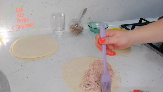 Чебуреки из лаваша. Ленивые чебуреки с сочной начинкой. Секрет сочности прост. Еда Без Труда