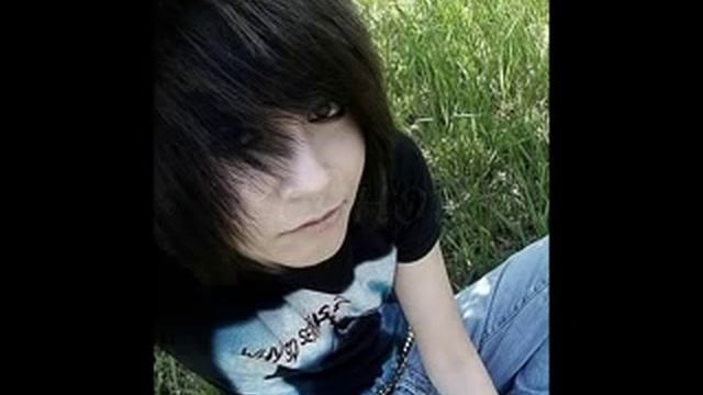 Эмо бой умер в рассвете лет смотреть онлайн