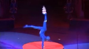 Каучук с рюмками