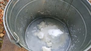 Кислота РАЗЪЕДАЮЩАЯ все на своем пути. (эксперимент №2)