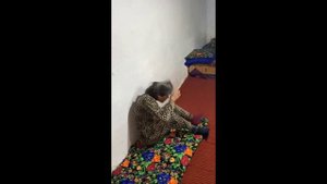 хайри Бегичони акаи Рахими Гарми ба маъюбон.Боз ба шумо хона мехарам гуфт.