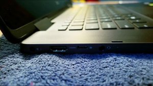 Dell Inspiron 15 (7586) 7000 2 in 1 4K UHD Touch Screen Black Edition Laptop Computer Review ?
