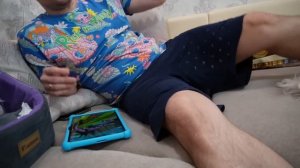 СОНИК.EXE В РЕАЛЬНОЙ ЖИЗНИ В НАШЕМ ДОМЕ С КОТАМИ И СОБАКОЙ