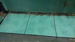 Бюджетный ремонт ванной своими руками Часть 2 Укладка кафельной плитки на пол
