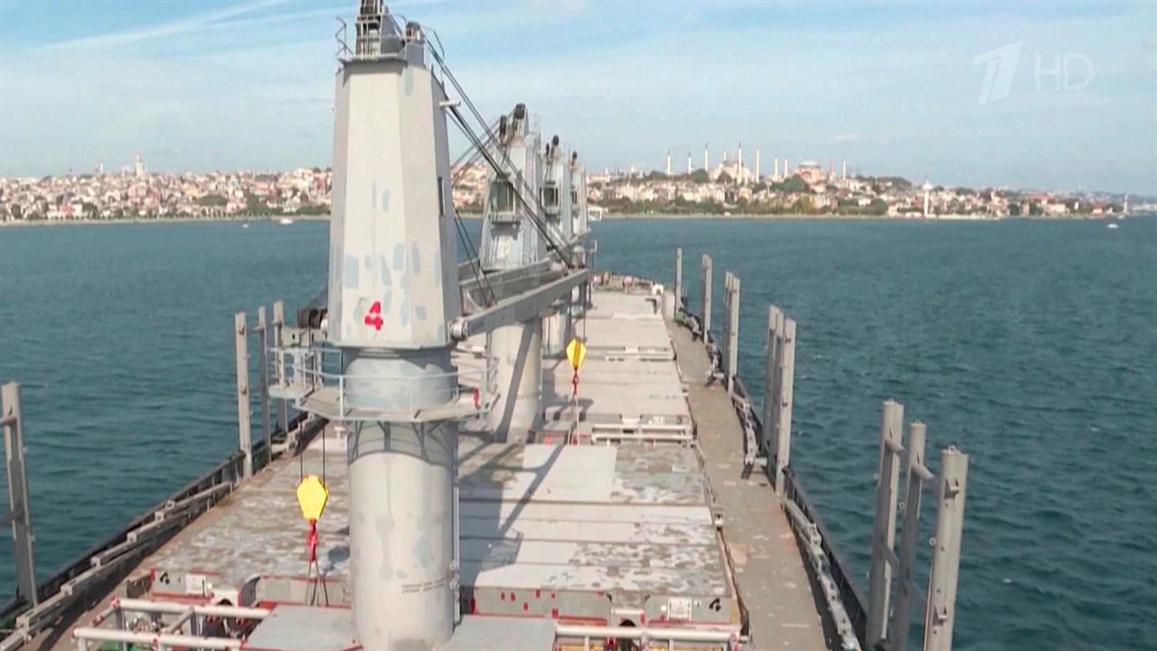 Запад обвиняет Россию в провоцировании голода, при этом отправляя зерно в богатые страны