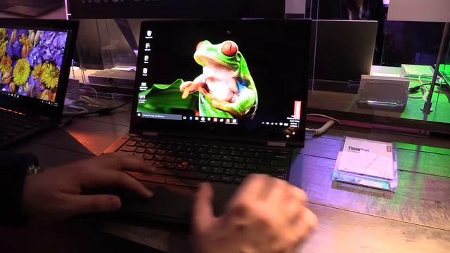Lenovo ThinkPad X1 Yoga OLED | English | NewGadgets.de
