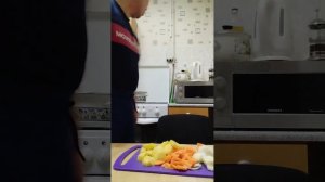 как приготовить суп из свинины с домашней лапшой