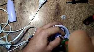 Слабо дует фен?