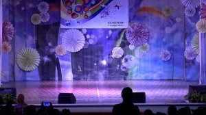 Утренник для детей. Выступление на сцене // Развивающее видео для малышей