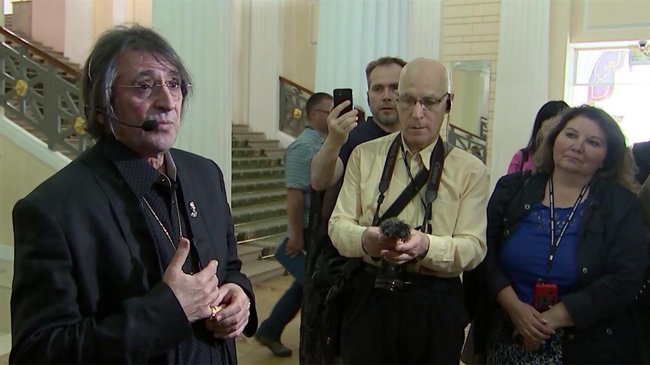 Юрий Башмет провел экскурсию по Московской консерватории в поддержку конкурса "Лучший гид России"