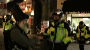 Singing to Cops in DC "Hot Dogs And Applesauce" - Vermin Supreme, Rob Potylo, Matthew Silver