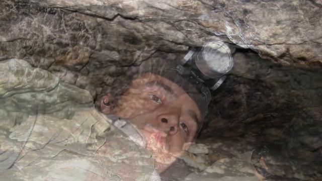 Поиск клада в пещере