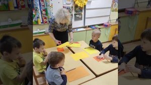 Лучики добра с педагогом-психологом в средней группе "Звездочка".mp4