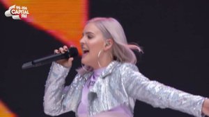 Anne-Marie - ‘2002’ (live at Capital’s Summertime Ball 2018)