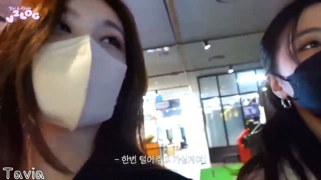 ITZY V2LOG : Влог Йеджи и Рюджин – Русская озвучка