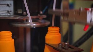 Автоматический ориентатор триггерных колпачков с линейным транспортером ОТ-600