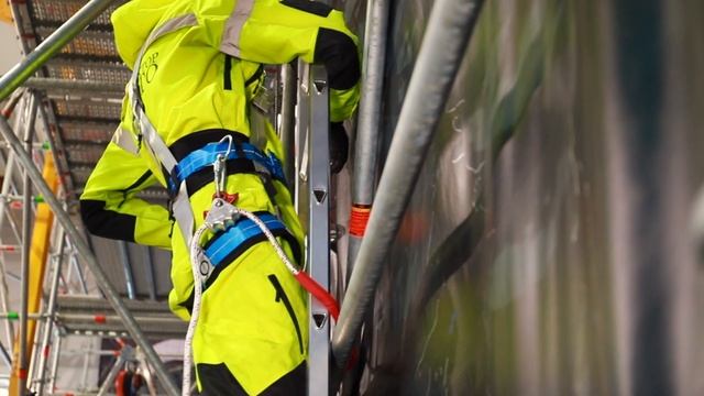 Позиционирование на лестнице или металлоконструкции. Работа на высоте. ventopro смотреть онлайн