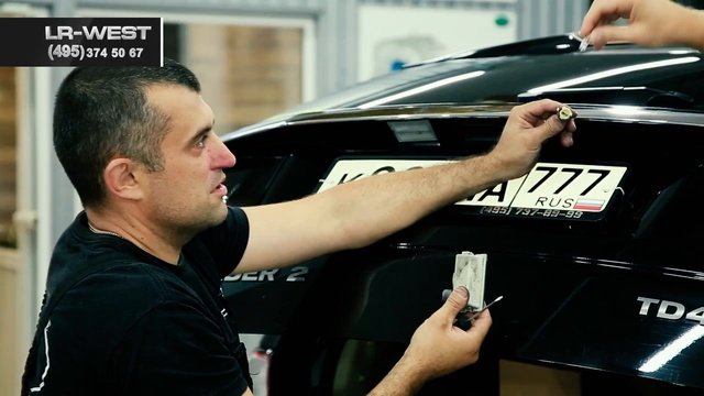 Замена ламп подсветки номера на Freelander 2
