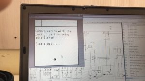 Мерседес Вито W638 перегорает предохранитель.