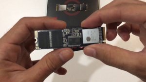 ADATA XPG SX8200 PRO 1TB PCIe NVMe Gen3x4 M.2 2280 SSD Unboxing