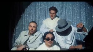 Топ 5 новогодних песен (из мемов основном)    С новым годом!