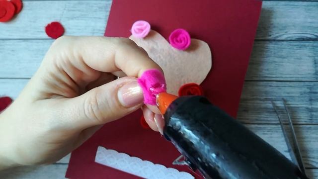 Как сделать открытку из картона и фетра #открытка #открыткаМК #розы #фетр #маринадизайн_фетр
