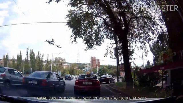 Yerevan - Երևան - Ереван Մարշալ Բաղրամյան պ,Սայաթ-Նովա պ,Հանրապետության փ, Վարդանանց փ,Թումանյան փ смотреть онлайн