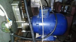 Универсальное заточной 3а64д. Теперь шлифует сам. Автоподачи.