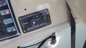 Bayliner Capri 1952 2000 3.0L Mercury Review Walkaround