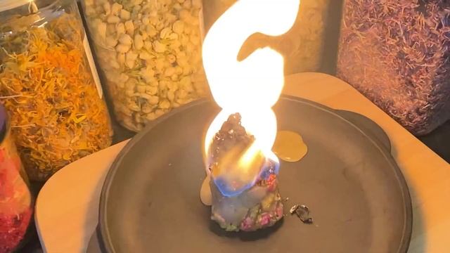 Ведьмина свеча ! Медитация - настрой на изобилие и радость! ?