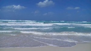 Бушующий океан в Январе на Кубе, Варадеро \ The surging ocean in January in Cuba, Varadero