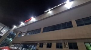 Прибытие Ростов главный поездом ночью. Вокзал жд Ростова-на-Дону ночью.