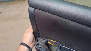 Corolla Fielder NZE 124 часть 5, (замена ручек дверей, снятие обшивки двери)