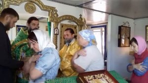 Воскресеная Литургия. Тело Христово примите