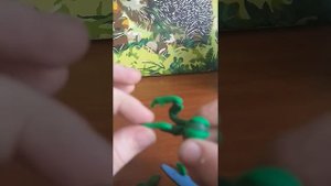 Как слепить богомола из пластилина