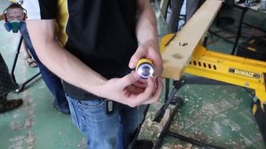 DeWALT DCF680 аккумуляторная гироскопическая отвёртка