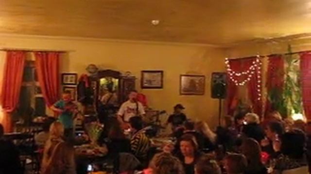 Короли кухни Королева.AVI