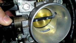 Родной ли дроссель у вас на Mitsubishi Lancer 9 установлен, способ определить это.