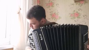 "Ласковый май" /Юрий Шатунов - Белые розы (кавер на баяне)