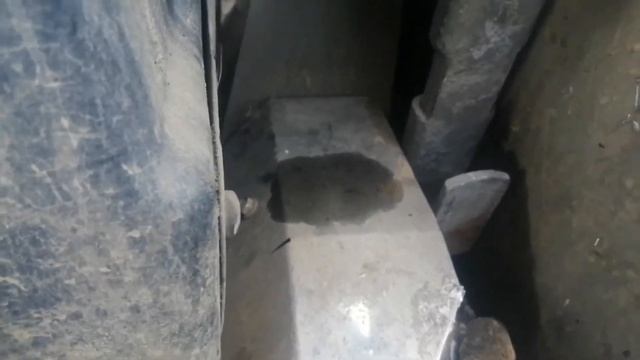 Дырка в топливном баке. Вкрутил саморез. Дальнобой по России.