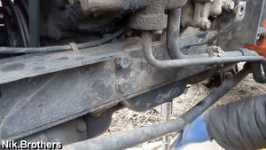 Замена масла на японском минитракторе. Минитрактор Hinomoto C174.