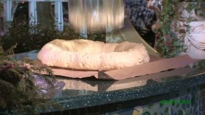 Новогодний  венок из строительной пены